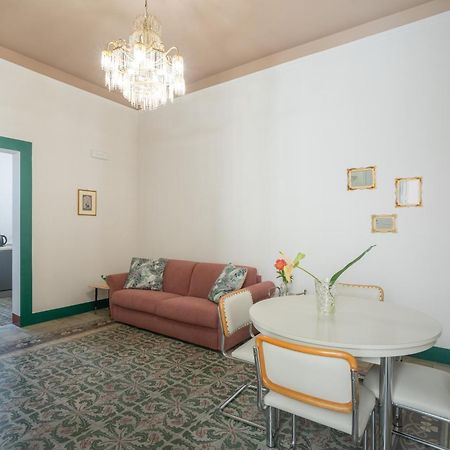 לצ'ה Lotus Apartment & Rooftop By Residence Colibri מראה חיצוני תמונה