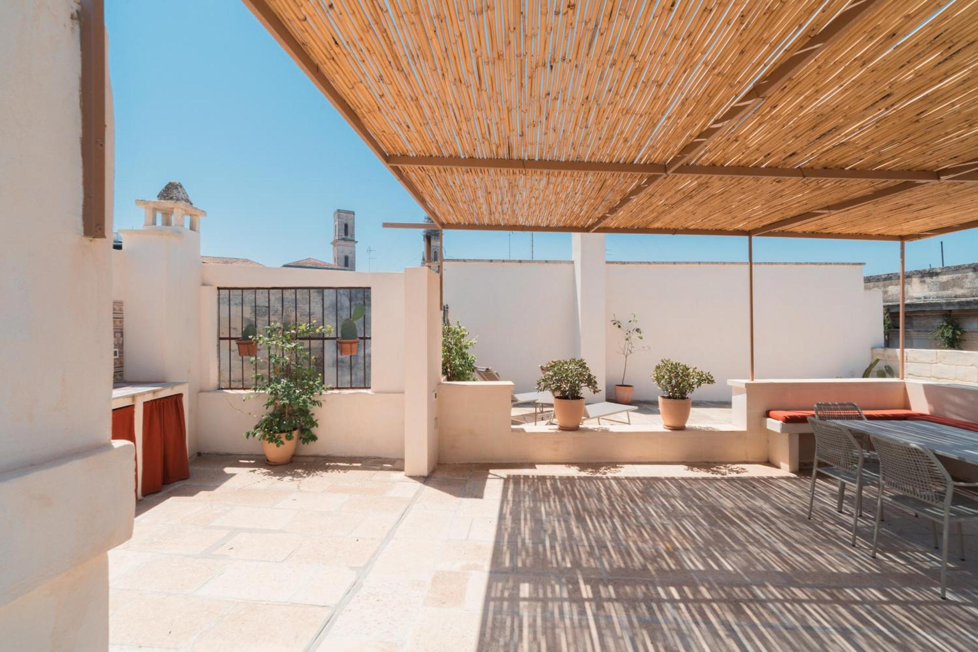 לצ'ה Lotus Apartment & Rooftop By Residence Colibri מראה חיצוני תמונה