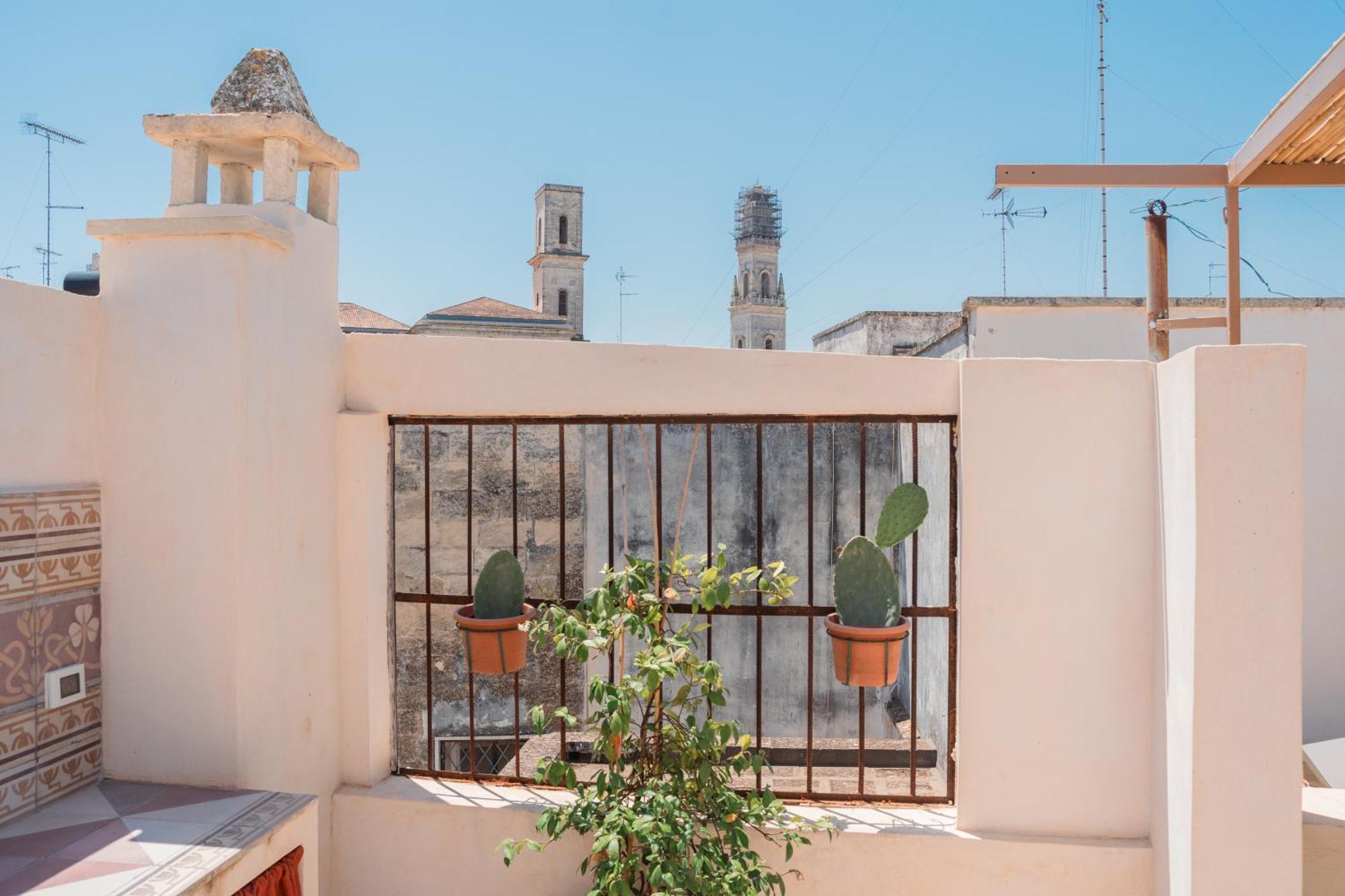 לצ'ה Lotus Apartment & Rooftop By Residence Colibri מראה חיצוני תמונה