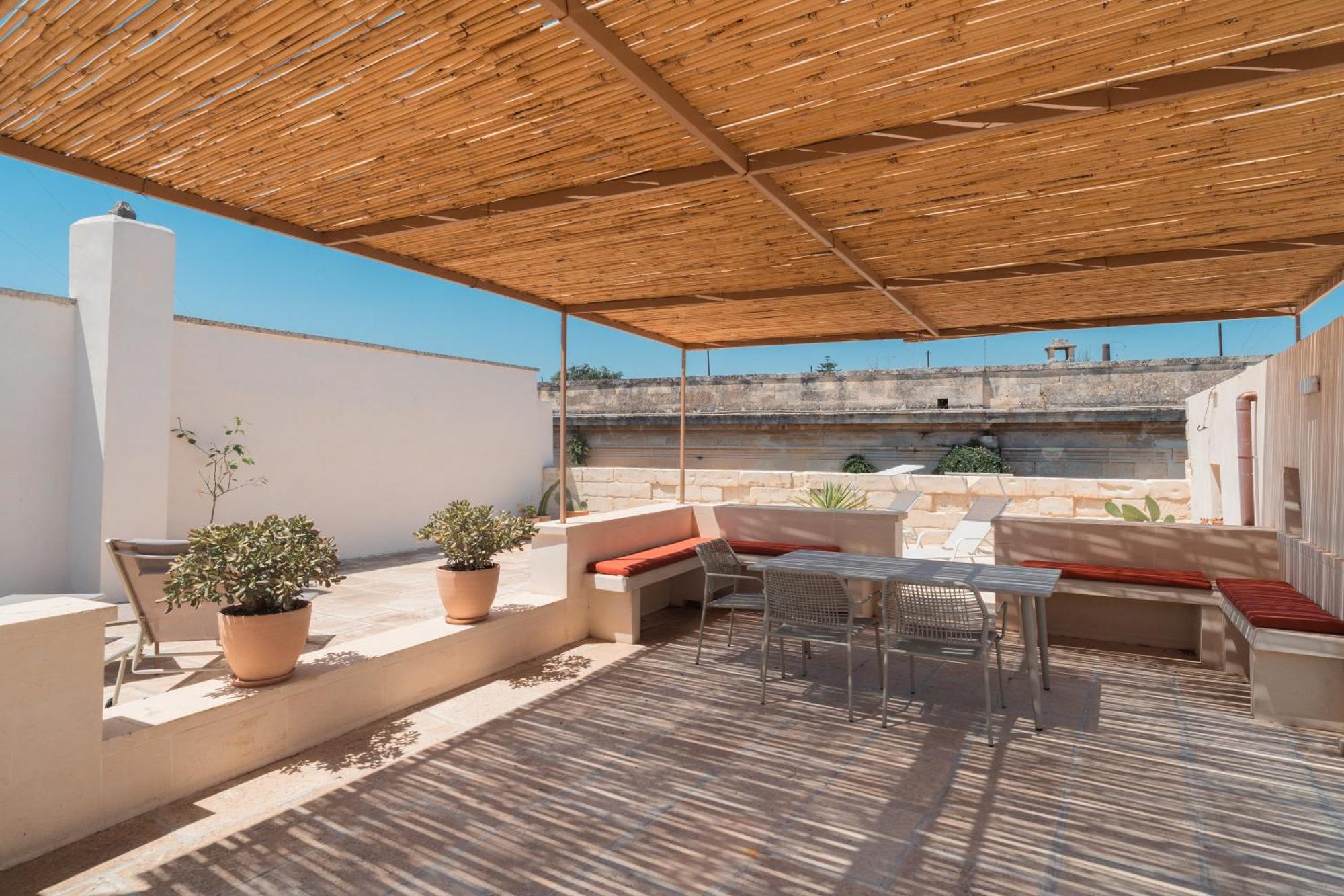 לצ'ה Lotus Apartment & Rooftop By Residence Colibri מראה חיצוני תמונה