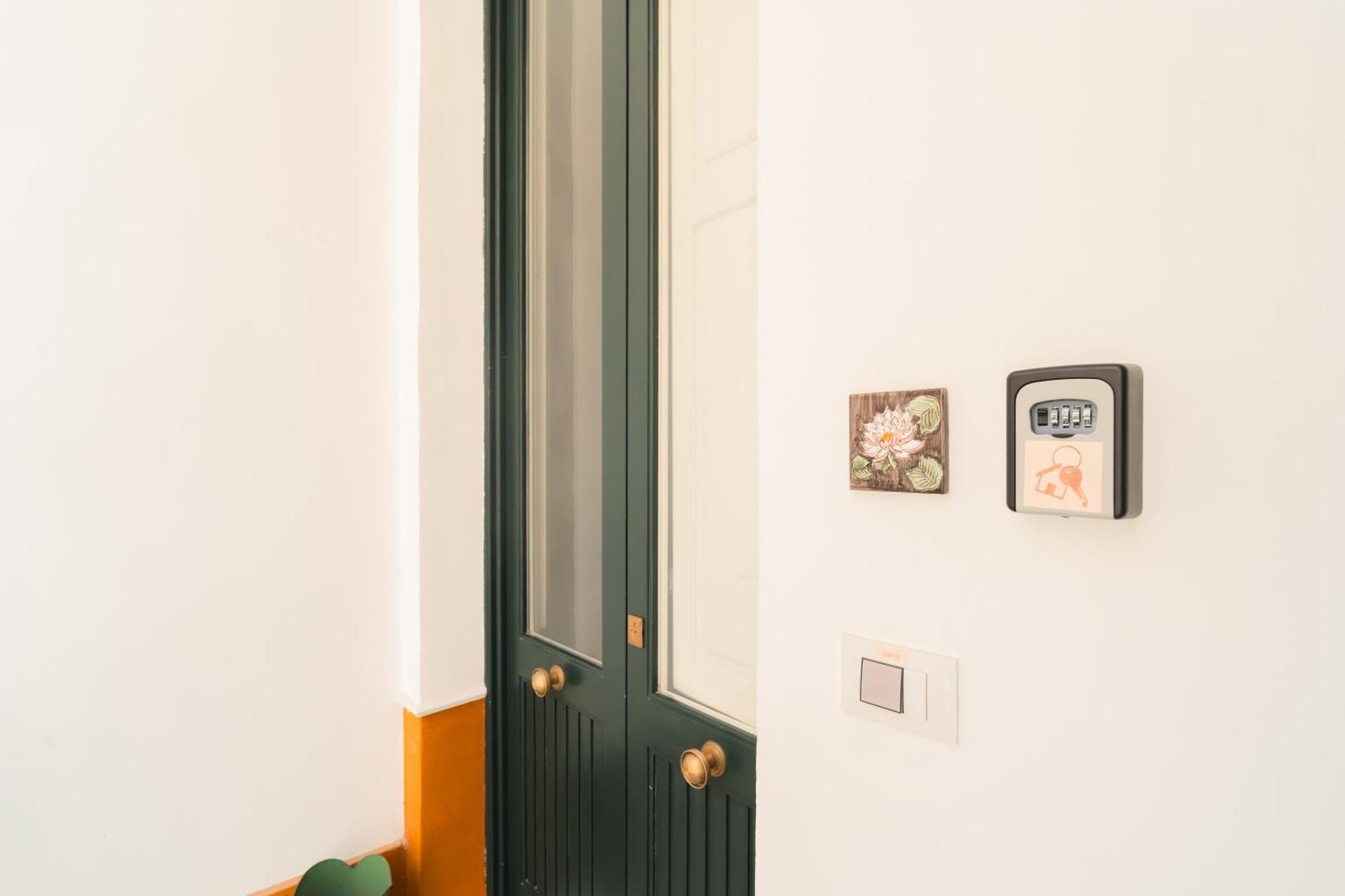 לצ'ה Lotus Apartment & Rooftop By Residence Colibri מראה חיצוני תמונה
