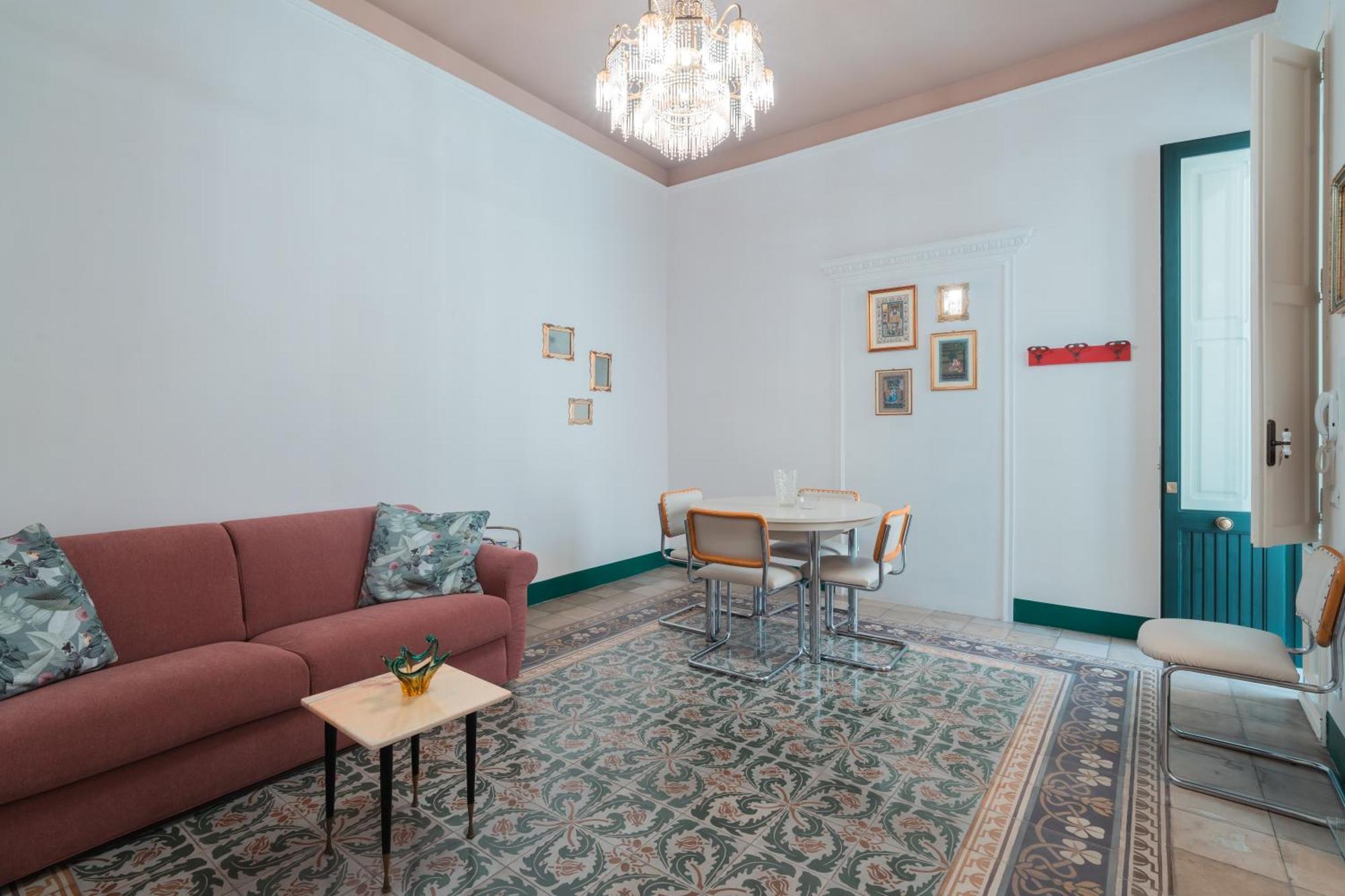 לצ'ה Lotus Apartment & Rooftop By Residence Colibri מראה חיצוני תמונה